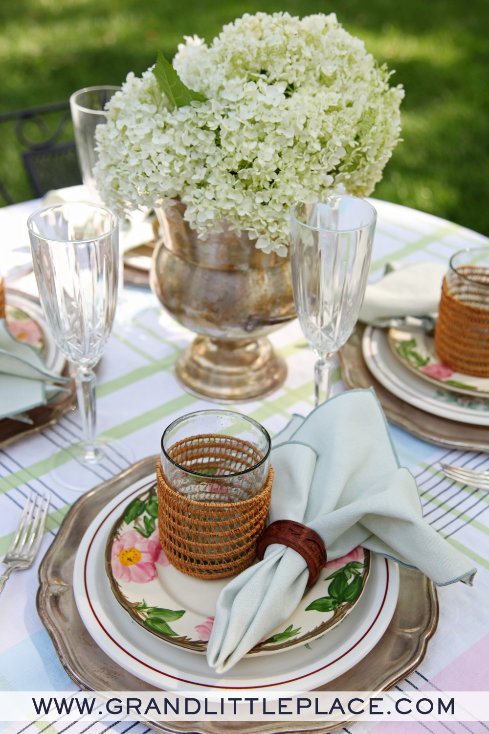 June Tablescape Ideas Hydrangea Centerpiece Silver Ice Bucket Pink ...